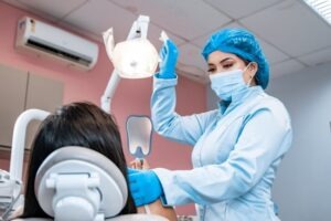 Cirurgia Estética Orofacial: requisitos de formação para atuar na área de acordo com a Resolução CFO nº 286/2026